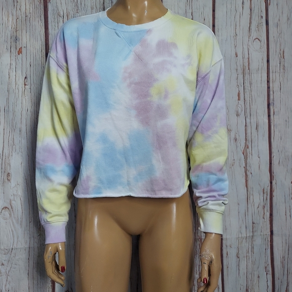 Colsie Tie Dye Pullover Cropped Sweatshirt - Picture 4 of 15